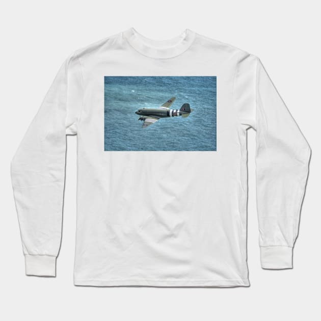 C-47 Dakota, ZA947 'Kwicherbichen' Long Sleeve T-Shirt by Nigdaw